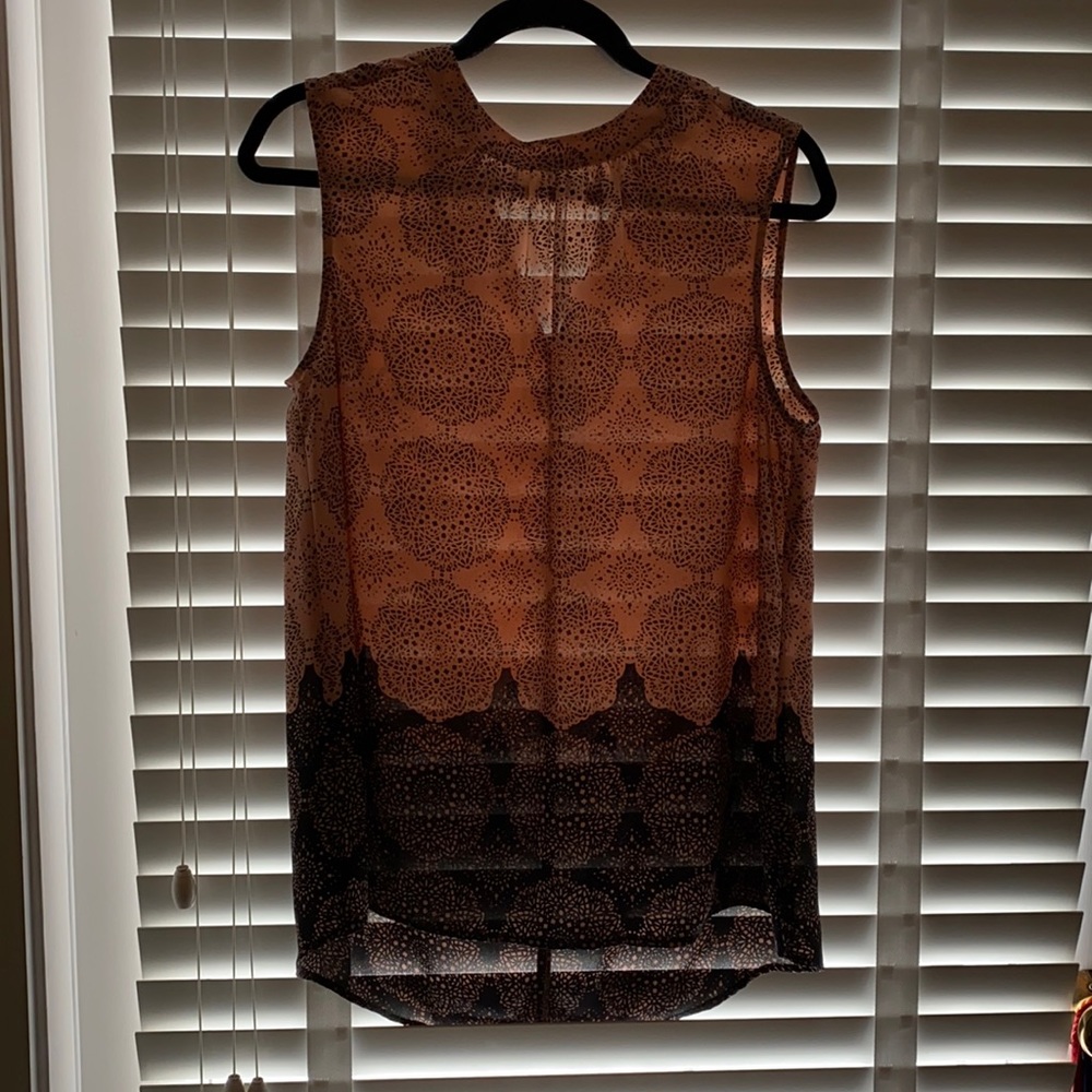 Coral/black top, mandala pattern